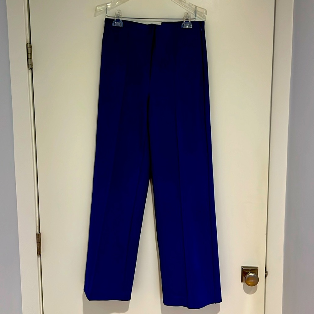 Ann Taylor side zip trouser pants in royal blue.